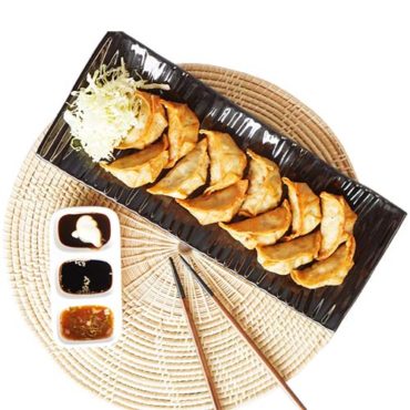 เกี๊ยวซ่าทอดกรอบ 12 ชิ้น